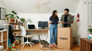 Télétravail à domicile : qui couvre le matériel professionnel ?